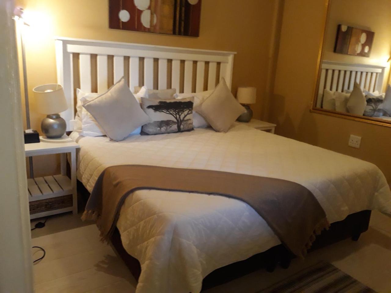 African Dreams Bed And Breakfast イースト・ロンドン エクステリア 写真