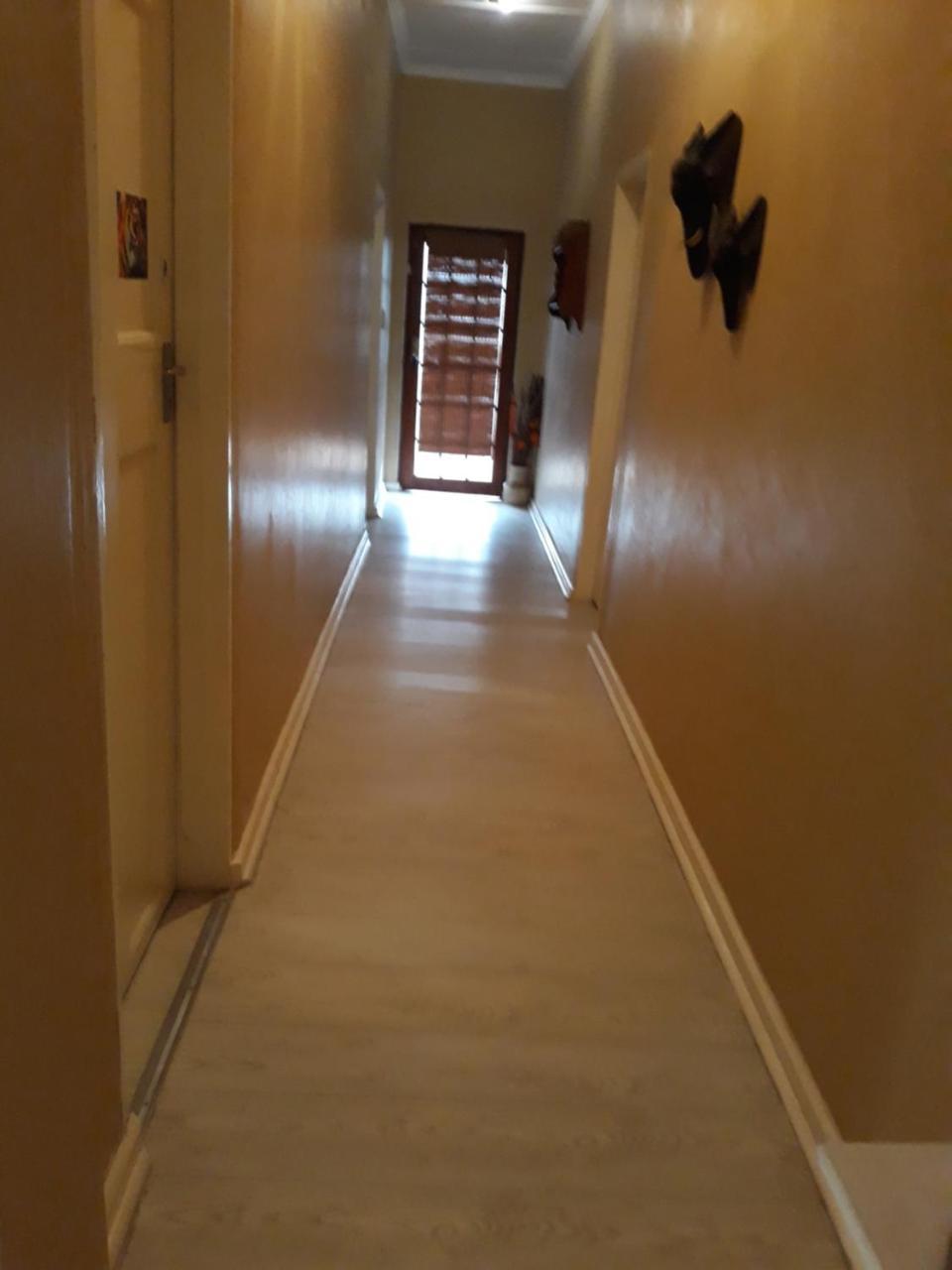 African Dreams Bed And Breakfast イースト・ロンドン エクステリア 写真